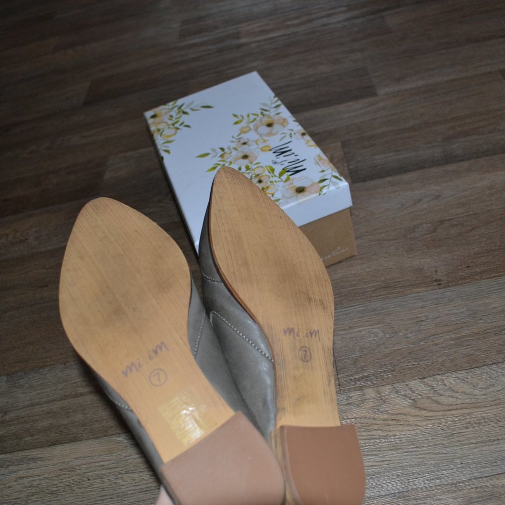 NIB Mi iM Kendrick Dark Gray Genuine Leather Pointed Toe Western Mule Size 7 - Picture 4 of 6